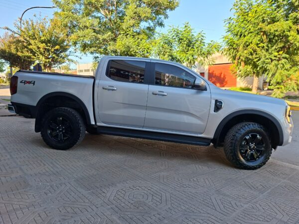 Ford Ranger XLT 4X4 2025