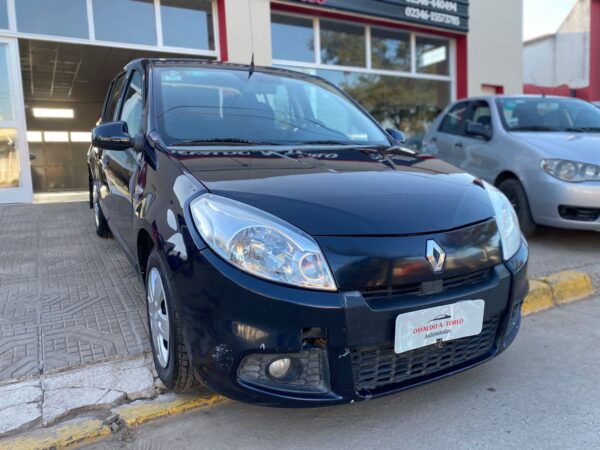 Renault Sandero Autentique Pack 2012