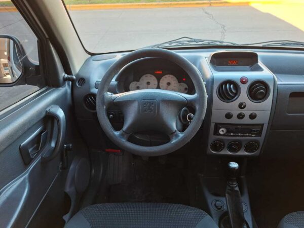 Peugeot Partner Furgon c/ Asientos 2013