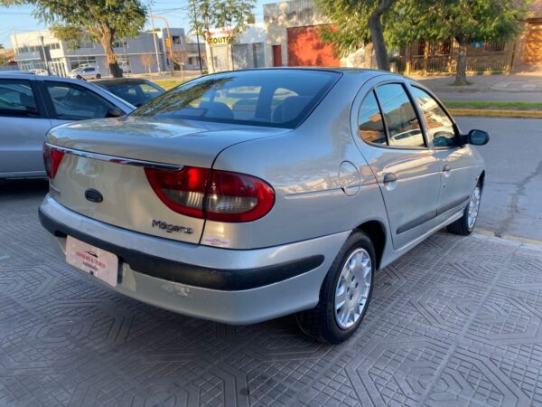 Renault Megane RT 2000