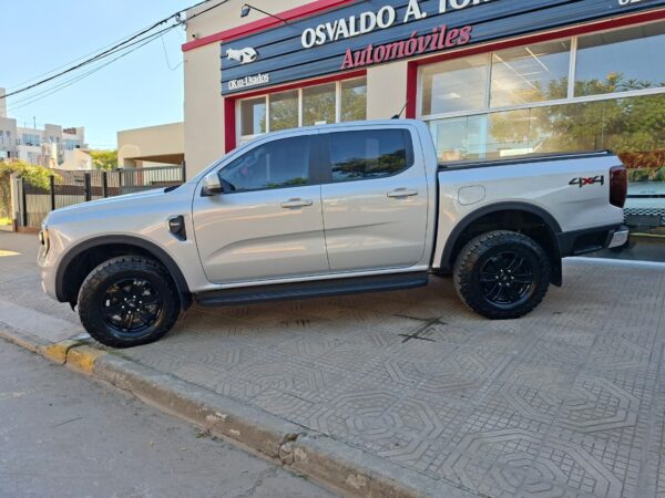 Ford Ranger XLT 4X4 2025