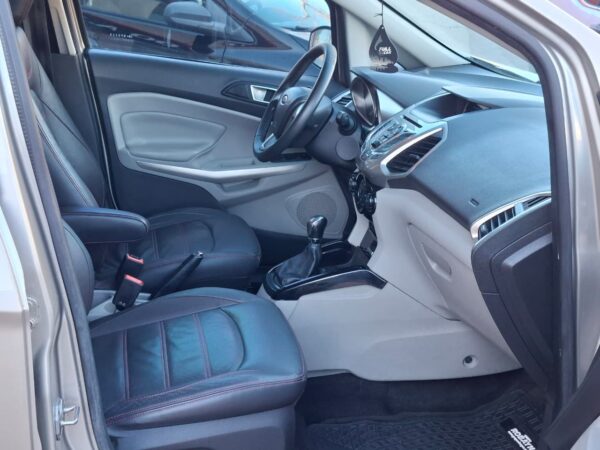 4e4ca9b8-90e5-4672-ba1f-0a19c3c57287 Ford Ecosport Titanium 2013