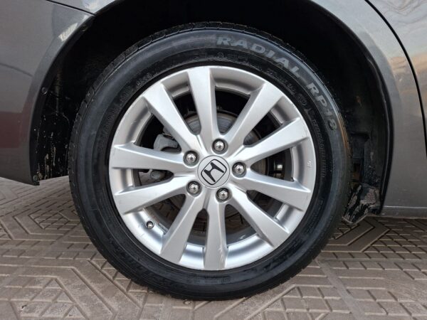 Honda Civic LXS 2013
