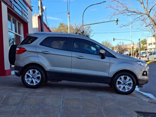 50cac61a-ca9c-4cdd-b3e1-bfbf75c6355a Ford Ecosport Titanium 2013