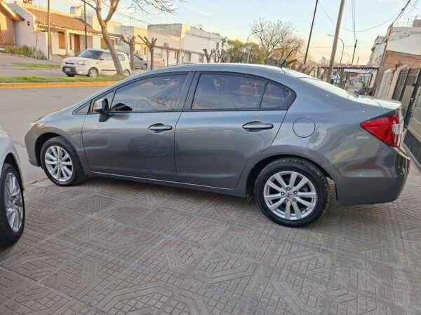 Honda Civic LXS 2013