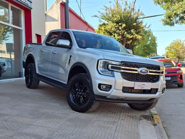 Ford Ranger XLT 4X4 2025