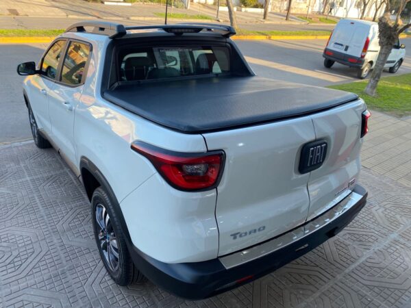 Fiat Toro Freedom 0km