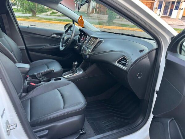 Chevrolet Cruze LT 2024