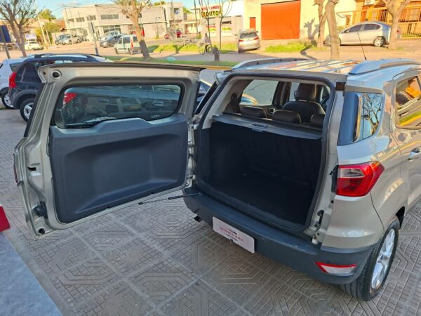 ddedf09f-ac3e-4241-9bab-c89fb44c3ba7 Ford Ecosport Titanium 2013