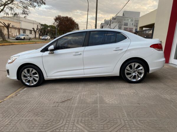 Citroën C4 Lounge 2014