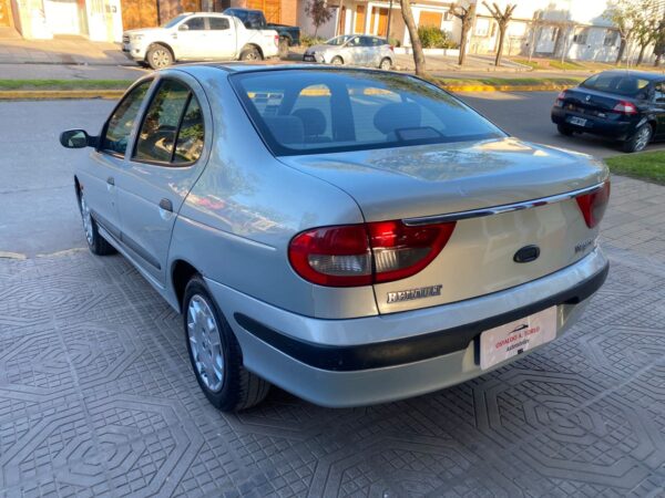 Renault Megane RT 2000