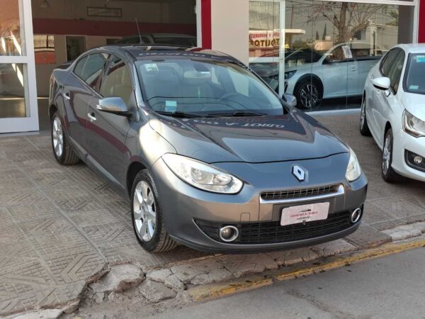 Renault Fluence Privilege CVT 2011