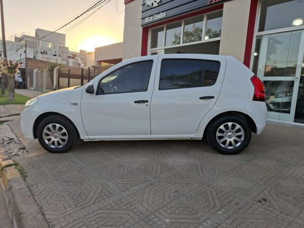 Renault Sandero Authentique GNC 2012