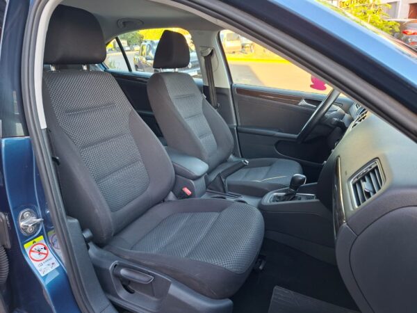 Volkswagen Vento AT Advance 2.5 año 2015