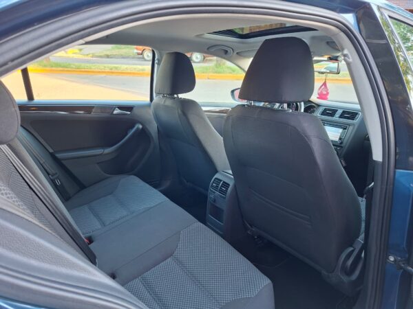 Volkswagen Vento AT Advance 2.5 año 2015