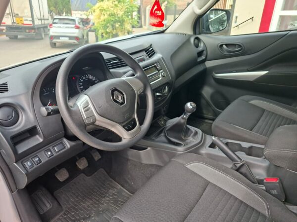 Renault Alaskan Confort 2.3 Año 2022