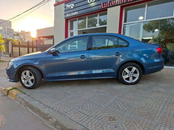 Volkswagen Vento AT Advance 2.5 año 2015