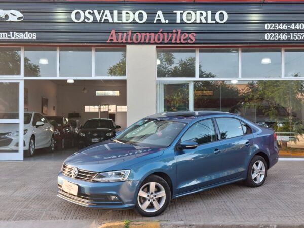 Volkswagen Vento AT Advance 2.5 año 2015