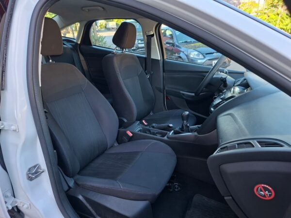 Ford Focus S Año 2015