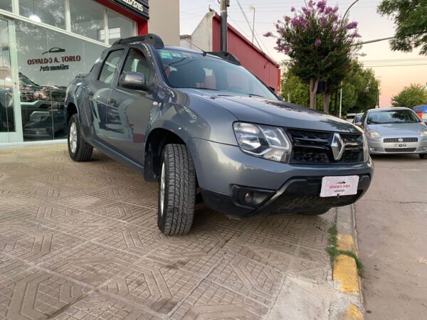 Renault Oroch Dynamique 1.6 año 2016