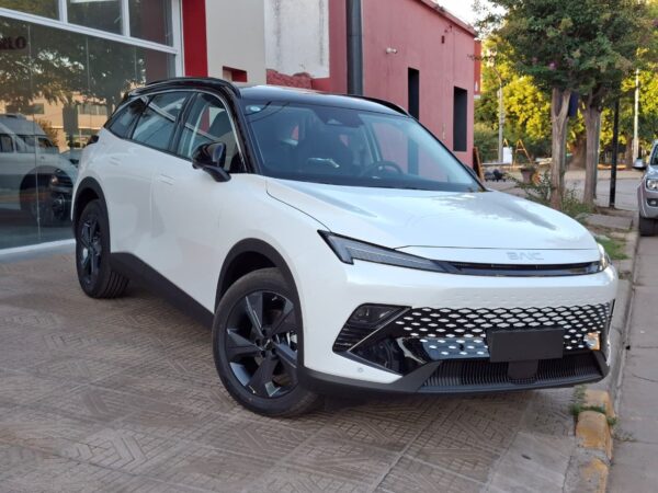 2bbdd764-c773-4b9b-b4ed-dd4bd727ed14 Baic X55 AT Año 2026