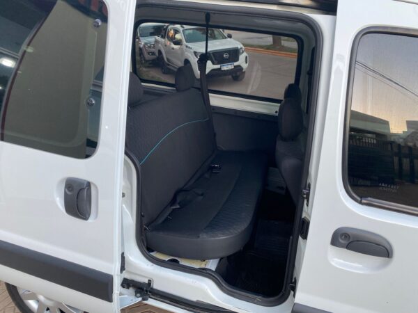 Renault Kangoo Autentique GNC Año 2017