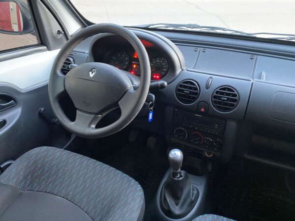 Renault Kangoo Autentique GNC Año 2017