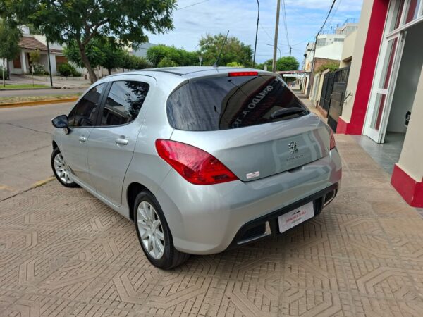 Peugeot 308 Active 1.6 Año 2015