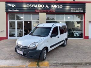Renault Kangoo Autentique GNC Año 2017