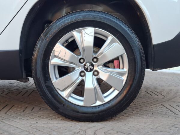 Peugeot 2008 Allure Nav AT Año 2018