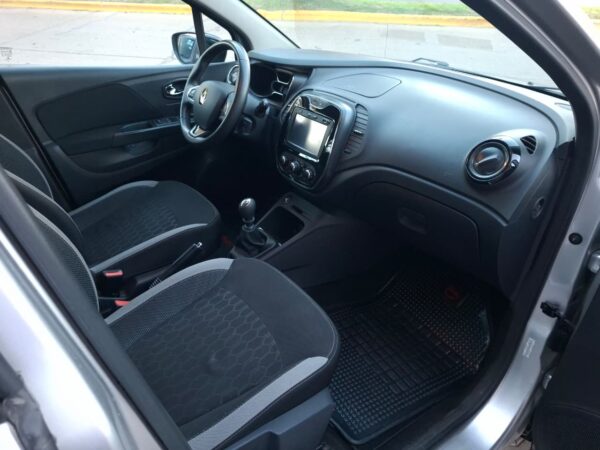 Renault Captur Zen 2.0 2018