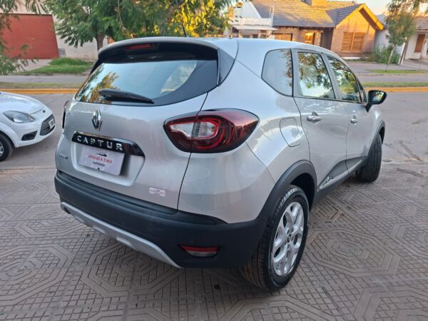 Renault Captur Zen 2.0 2018