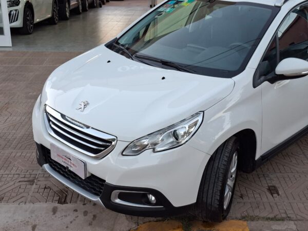 94a12785-67d6-4c57-b595-32465897e111 Peugeot 2008 Allure Año 2017