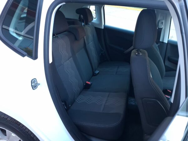 Peugeot 2008 Allure Nav AT Año 2018