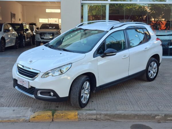 Peugeot 2008 Allure Nav AT Año 2018