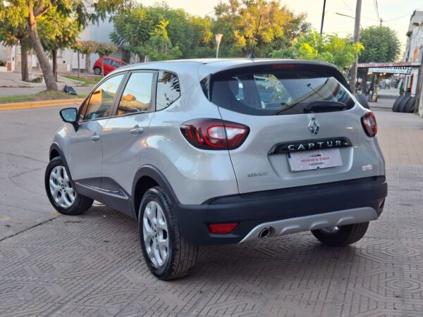 Renault Captur Zen 2.0 2018