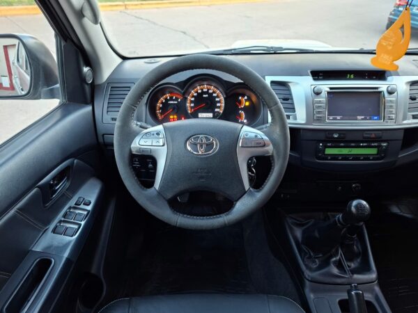 Toyota Hilux SRV Cuero 4X4 3.0 2014