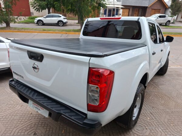 1414d8c5-8129-4280-b339-b31064697e3b Nissan Frontier S 4X2 2022