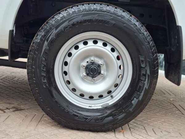 23ba9ba9-47e9-4cbb-b3e0-5039efa332a9 Nissan Frontier S 4X2 2022