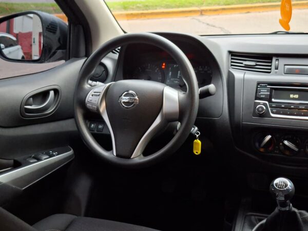 4b0214ee-74c3-4ac7-9e21-f5983543a146 Nissan Frontier S 4X2 2022