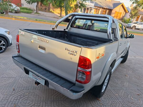 Toyota Hilux SRV Cuero 4X4 3.0 2014