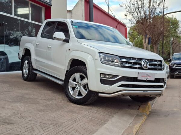 7300de90-38d7-41f7-b143-c0eb2013fa63 Volkswagen Amarok Highline Mt 2023