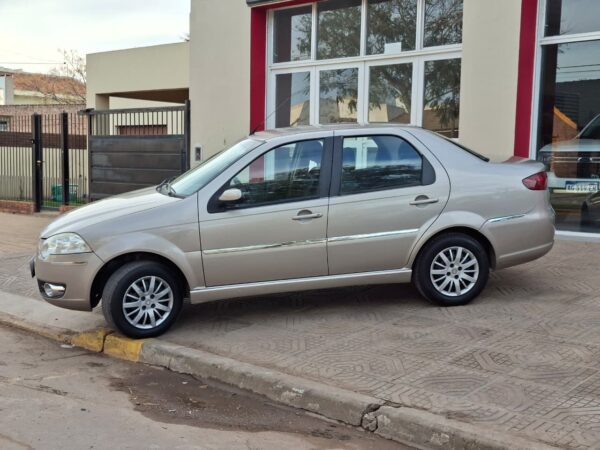 Fiat Siena EXL 1.4 2010