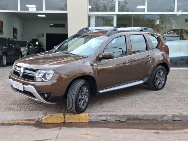 2f90440c-3c53-4da4-a78d-9d7fc1f5a17b Renault Duster Privilege 2.0 4x4 2015