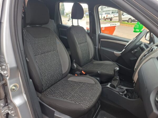 2fc1cdb9-4b87-4bbe-84c8-0ccd56c381d9 Renault Oroch Dynamique 1.6 2019