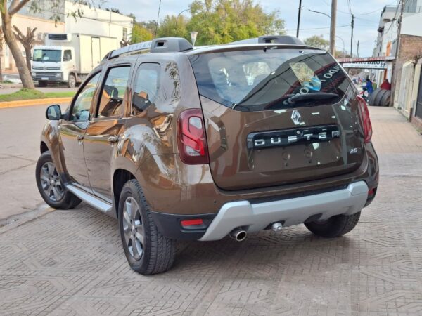 5c2dd2c3-12a4-4427-b71a-4fb71b8548e8 Renault Duster Privilege 2.0 4x4 2015