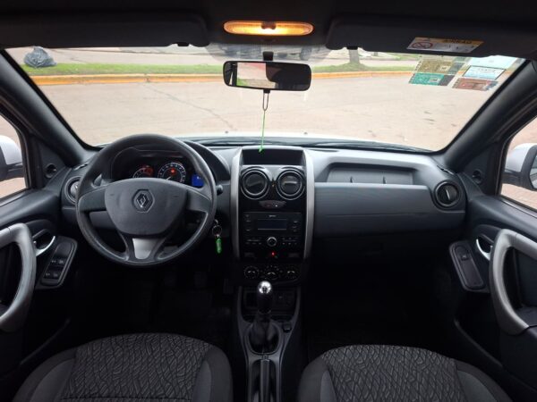 7e92a785-78b7-4c97-8751-308c043a101f Renault Oroch Dynamique 1.6 2019
