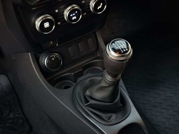 931a2f77-7650-4c04-a633-5cc7caefebb4 Renault Oroch Outside 1.3 2026