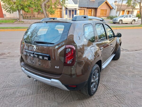 a7b843da-b9c0-4841-b487-5709f6721b39 Renault Duster Privilege 2.0 4x4 2015